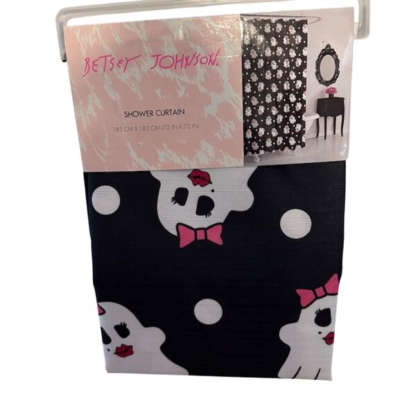 Betsey Johnson Halloween Ghost Shower Curtain 72x72 Multicolor - Picture 1 of 3